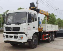 東風(fēng)六驅隨車(chē)運輸起重車(chē)（隨車(chē)吊）配置參數及圖片