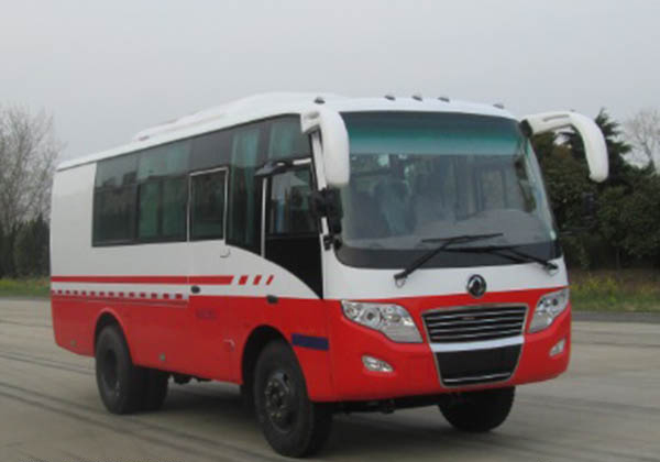 東風(fēng)四驅越野客車(chē)EQ6752ZTV